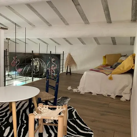 La Paloma Villa *